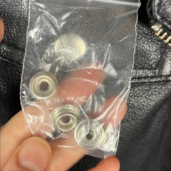 NWOT Luis Alvear Cropped Black Zip Up Leather Women's Jacket - Picture 9 of 9